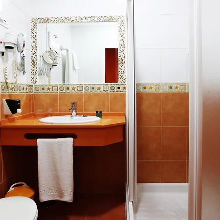 Guest house Paris 2*