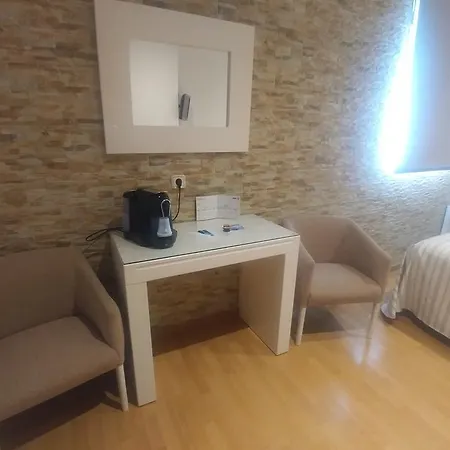 Paris Guest house 2*
